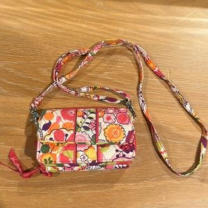 Vera Bradley All in One Crossbody purse